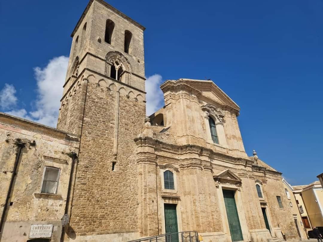 Casa Vacanza Sant'Eufemia Bed & Breakfast Irsina Bagian luar foto
